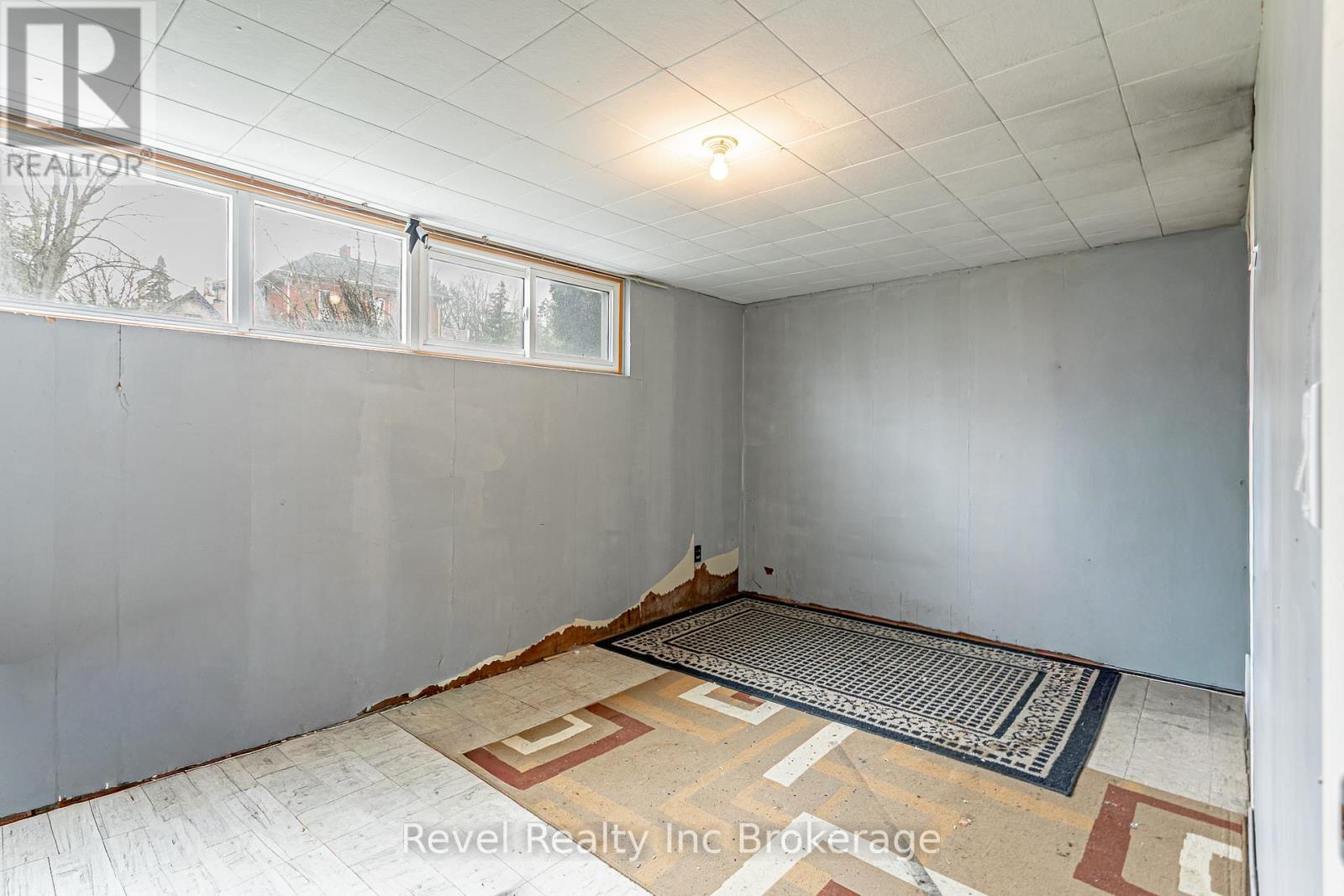 19 Dufferin Street, Ingersoll (Ingersoll - South), Ontario  N5C 2E5 - Photo 18 - X13019780