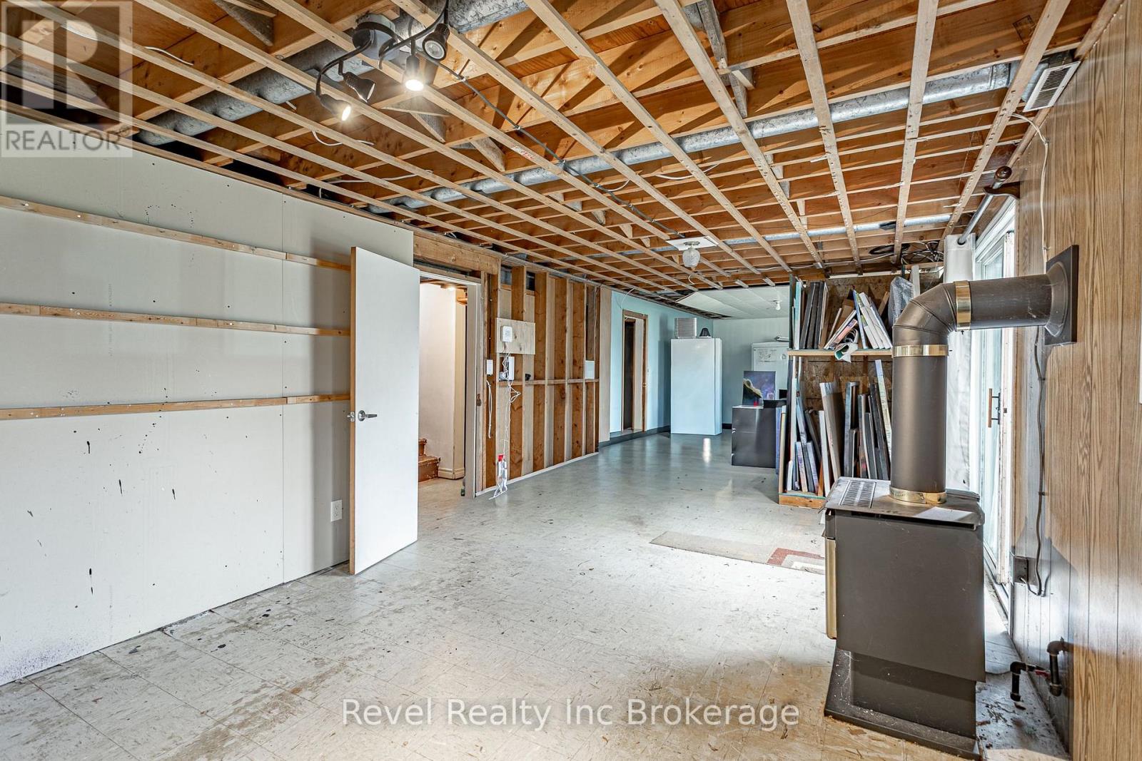 19 Dufferin Street, Ingersoll (Ingersoll - South), Ontario  N5C 2E5 - Photo 20 - X13019780