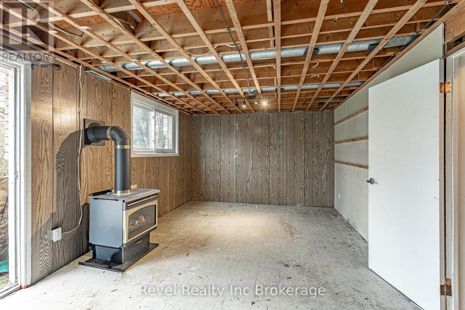 19 Dufferin Street, Ingersoll (Ingersoll - South), Ontario  N5C 2E5 - Photo 21 - X13019780