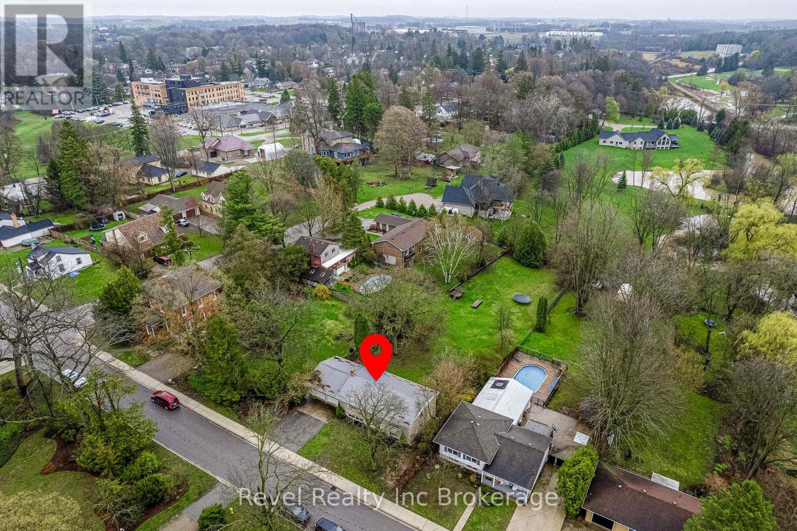 19 Dufferin Street, Ingersoll (Ingersoll - South), Ontario  N5C 2E5 - Photo 3 - X13019780