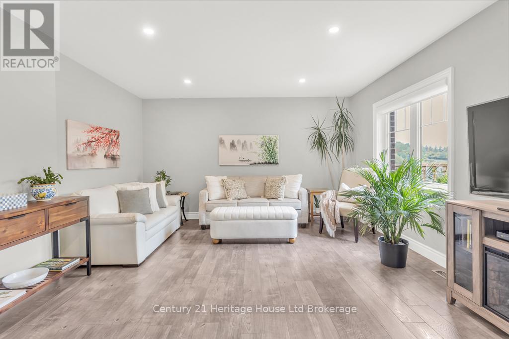 3 - 35 Chatfield Street, Ingersoll (Ingersoll - South), Ontario  N5C 0B3 - Photo 8 - X13019984