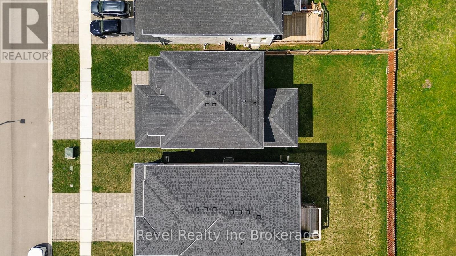 32 Sutherland Crescent, Ingersoll (Ingersoll - South), Ontario  N5C 0E4 - Photo 4 - X13020060