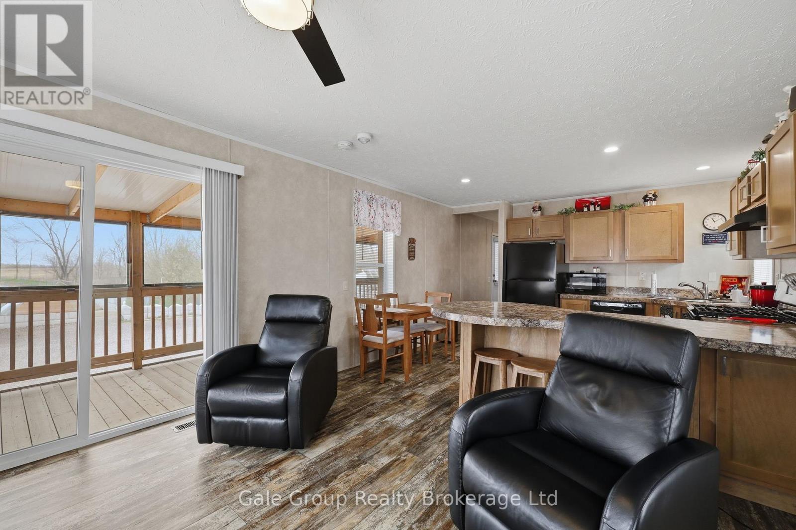 Unit 202 - 99 Fourth Concession Road, Brant (Burford), Ontario  N0E 1A0 - Photo 15 - X13020310