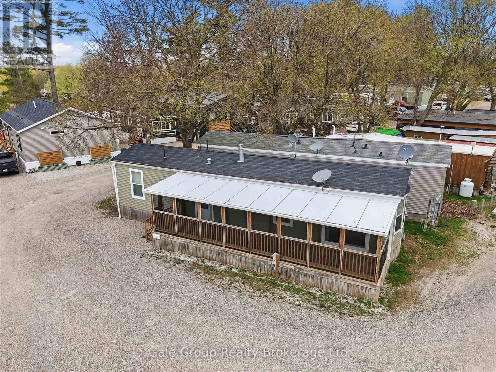 Unit 202 - 99 Fourth Concession Road, Brant (Burford), Ontario  N0E 1A0 - Photo 4 - X13020310