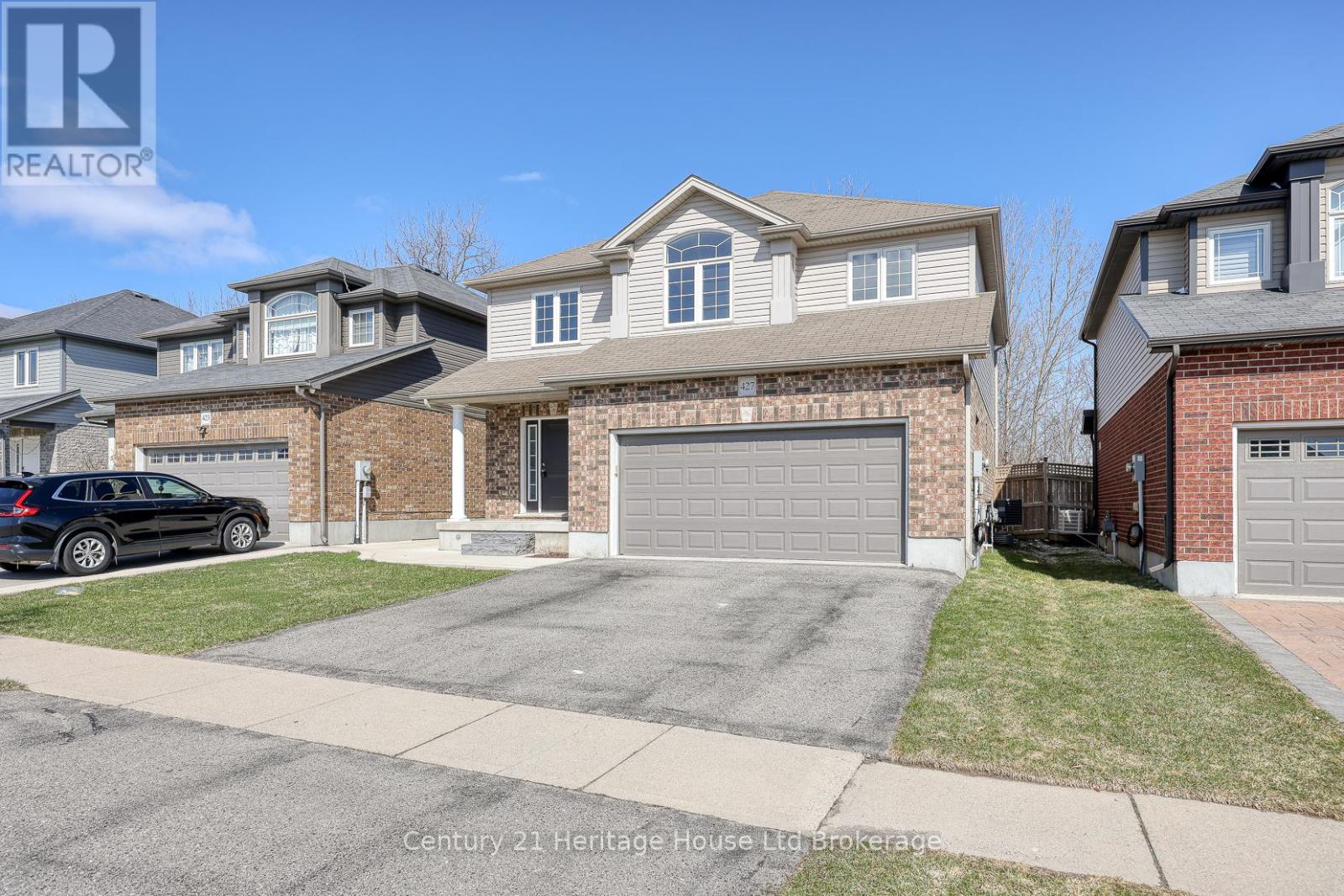 427 Champlain Avenue, Woodstock (Woodstock - South), Ontario  N4V 0B3 - Photo 3 - X13020930