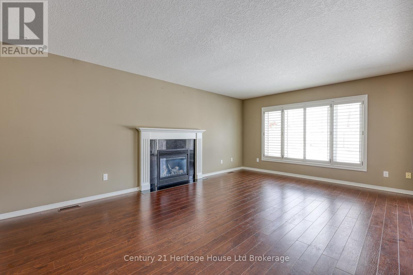 427 Champlain Avenue, Woodstock (Woodstock - South), Ontario  N4V 0B3 - Photo 6 - X13020930