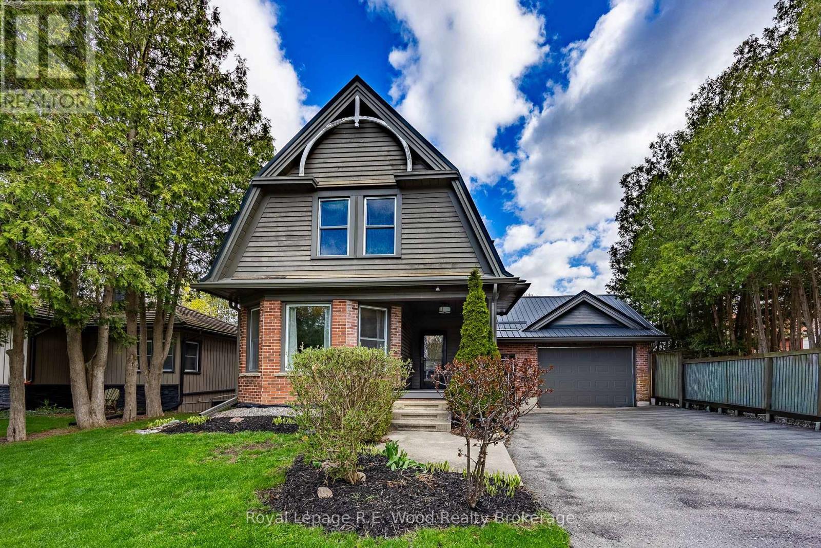 10 George Street, Tillsonburg, Ontario  N4G 2N2 - Photo 2 - X13022606