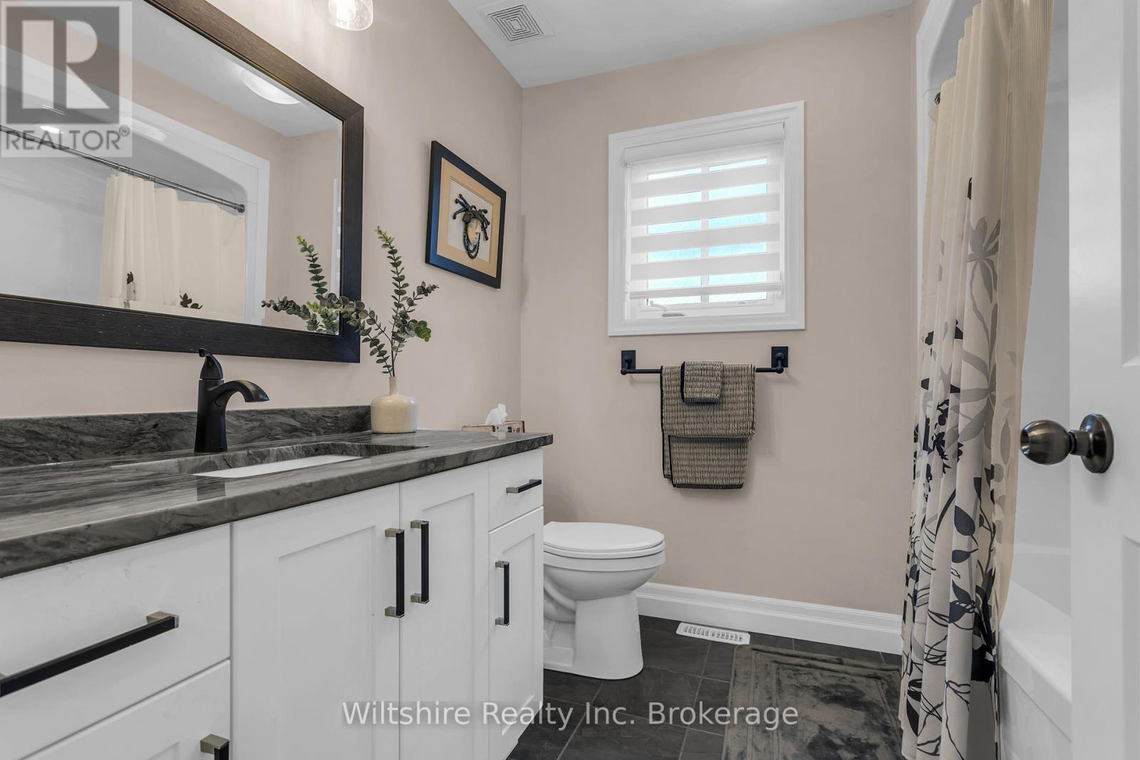 1 Honey Bend, St. Thomas, Ontario  N5P 3S6 - Photo 22 - X13022952