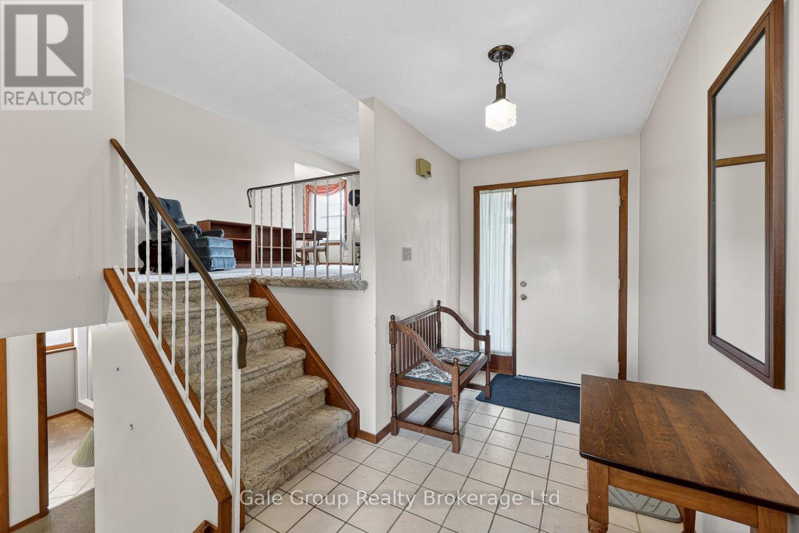 111 Chippewa Avenue, Woodstock (Woodstock - North), Ontario  N4T 1A1 - Photo 3 - X13023468