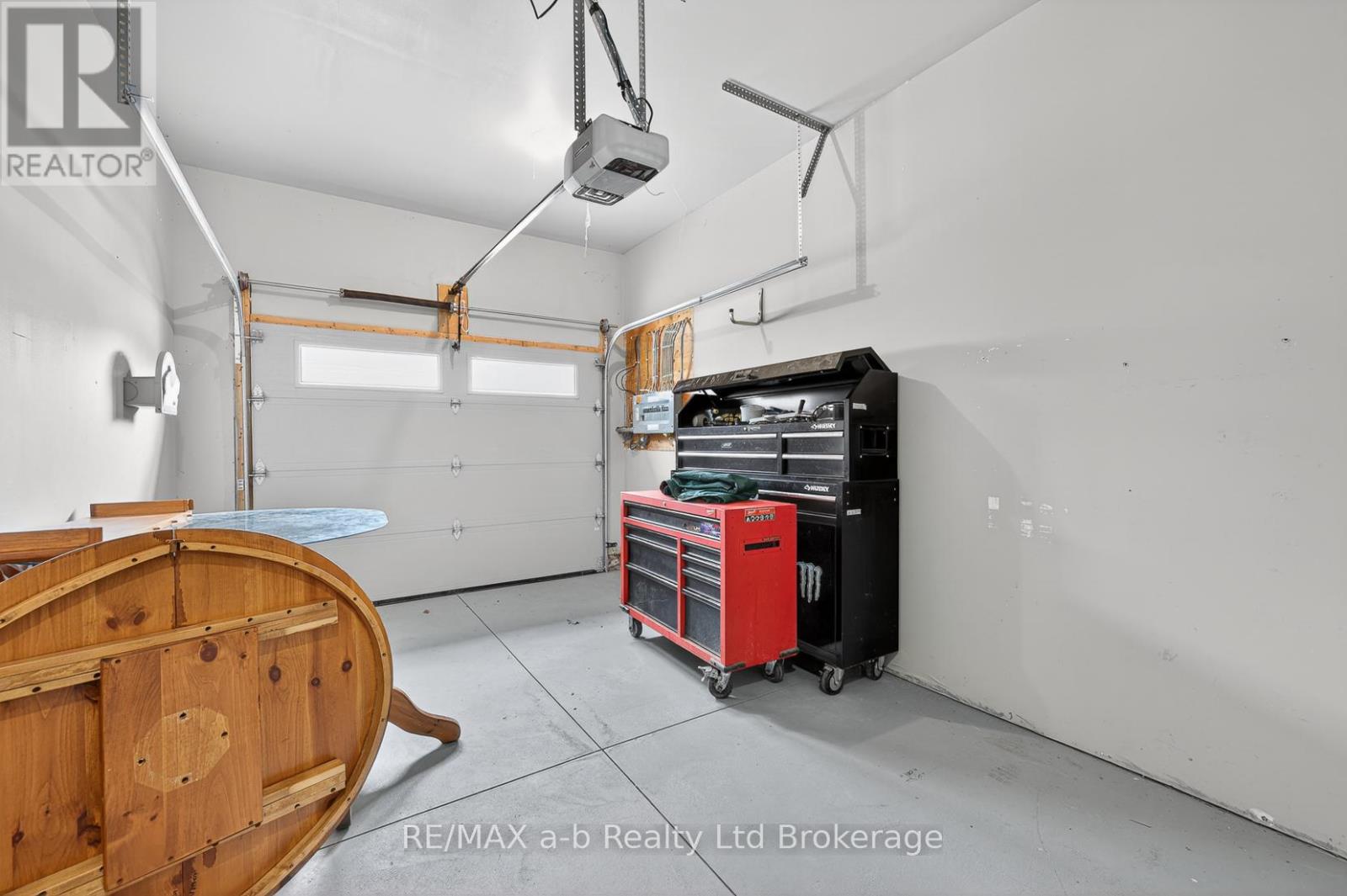 111 King Street East, Unit 14 Street, Ingersoll (Ingersoll - South), Ontario  N5C 1G8 - Photo 12 - X13024508