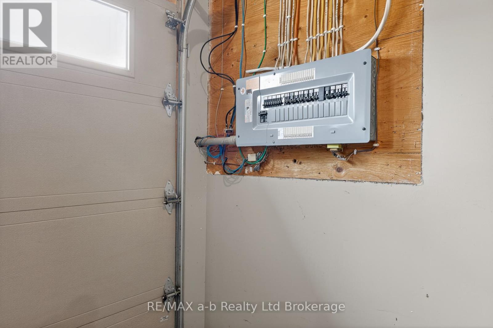 111 King Street East, Unit 14 Street, Ingersoll (Ingersoll - South), Ontario  N5C 1G8 - Photo 13 - X13024508