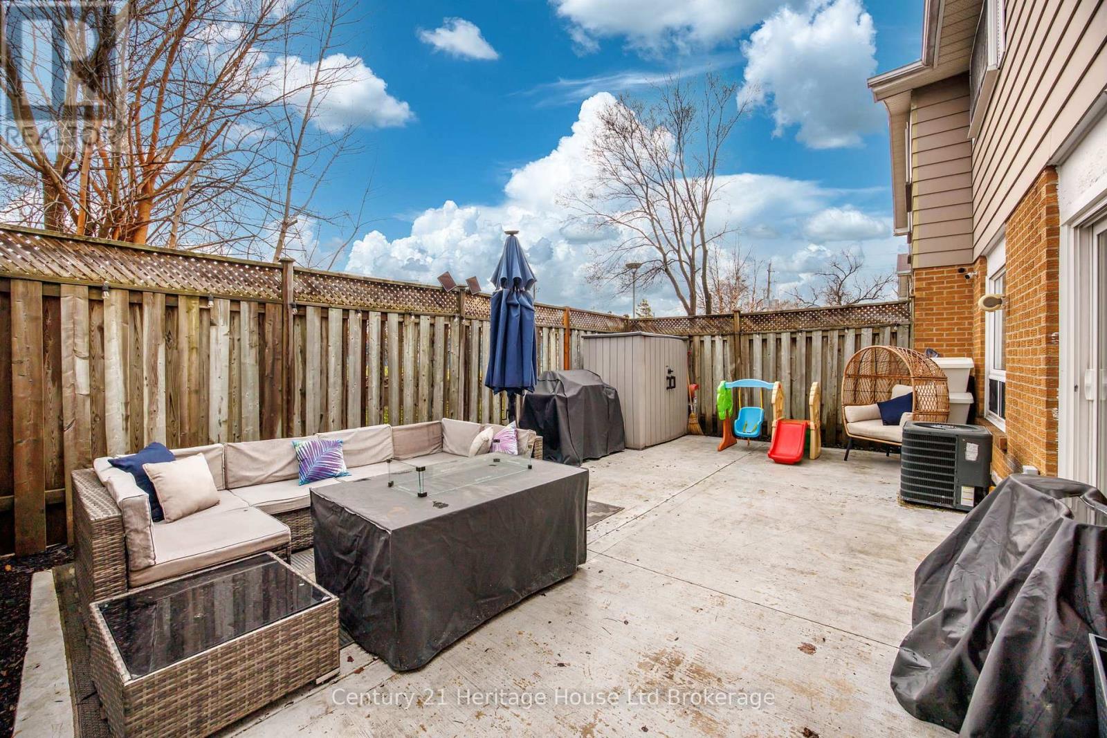9 San Vito Way, Toronto (Glenfield-Jane Heights), Ontario  M3L 2G7 - Photo 29 - W13025582