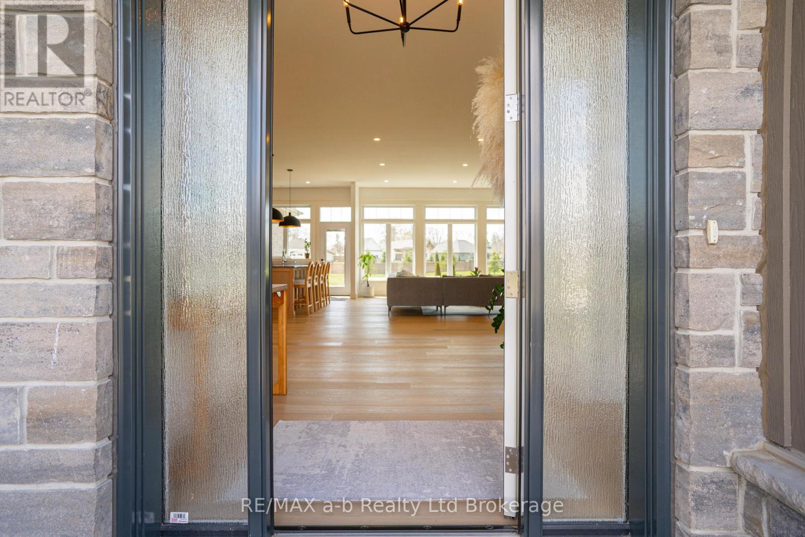 60 August Crescent, Norwich (Otterville), Ontario  N0J 1R0 - Photo 16 - X13025958