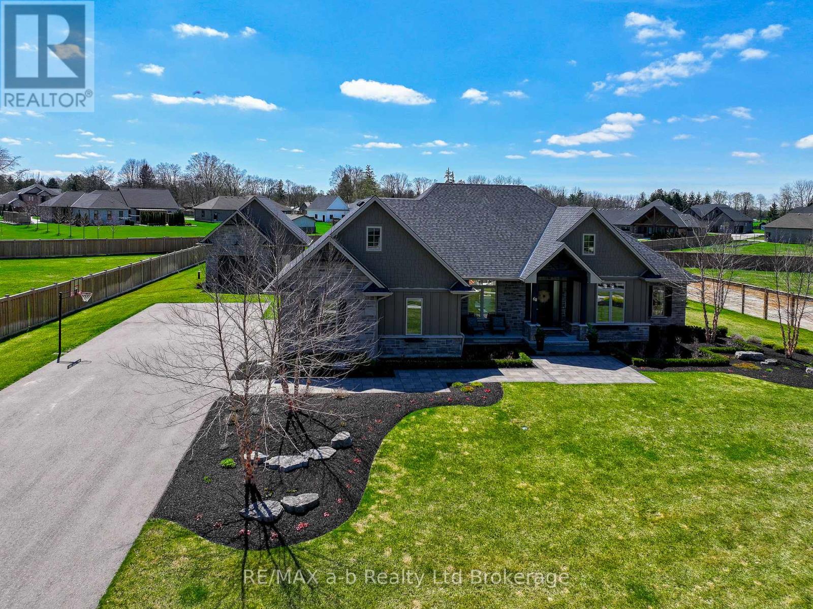 60 August Crescent, Norwich (Otterville), Ontario  N0J 1R0 - Photo 5 - X13025958