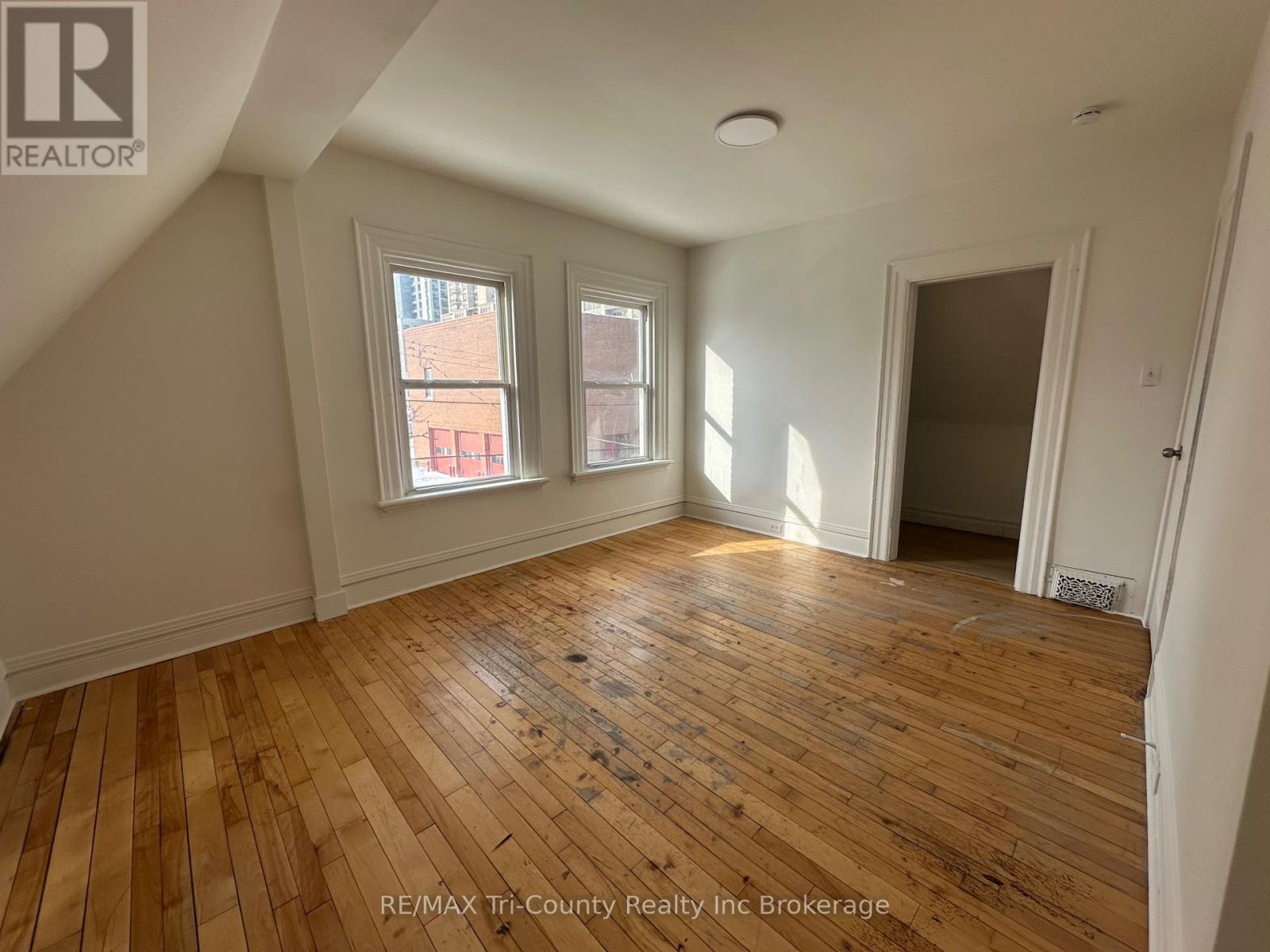 358 Glebe Street E, London East (East A), Ontario  N5W 3T1 - Photo 9 - X13026690