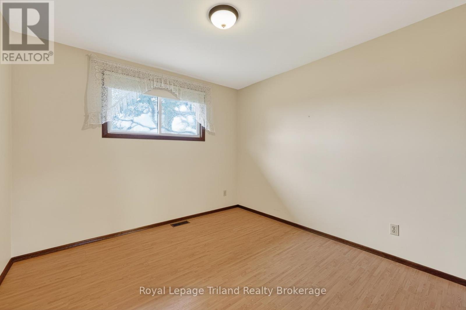 128 Loveys Street E, East Zorra-Tavistock (Hickson), Ontario  N0J 1L0 - Photo 16 - X13026944