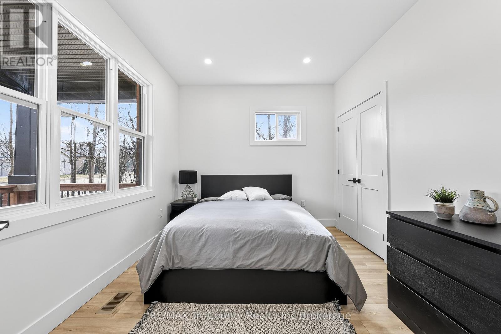 394 Wellington Street, Ingersoll (Ingersoll - South), Ontario  N5C 1T6 - Photo 12 - X13027094