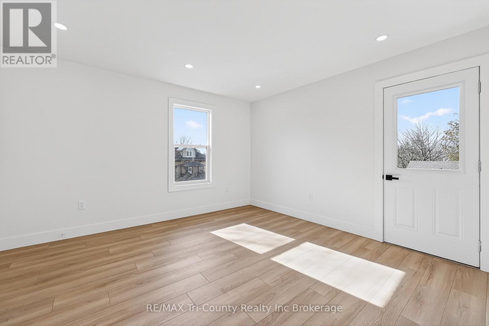 394 Wellington Street, Ingersoll (Ingersoll - South), Ontario  N5C 1T6 - Photo 20 - X13027094