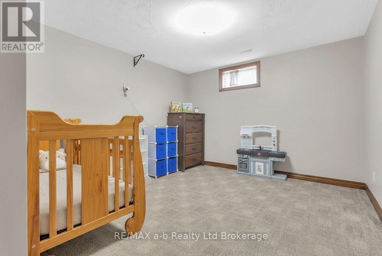 2 Palmer Street W, Norwich (Norwich Town), Ontario  N0J 1P0 - Photo 15 - X13029950