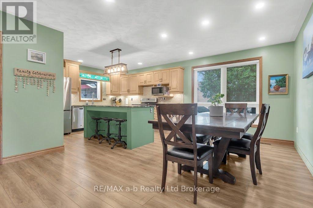 2 Palmer Street W, Norwich (Norwich Town), Ontario  N0J 1P0 - Photo 3 - X13029950