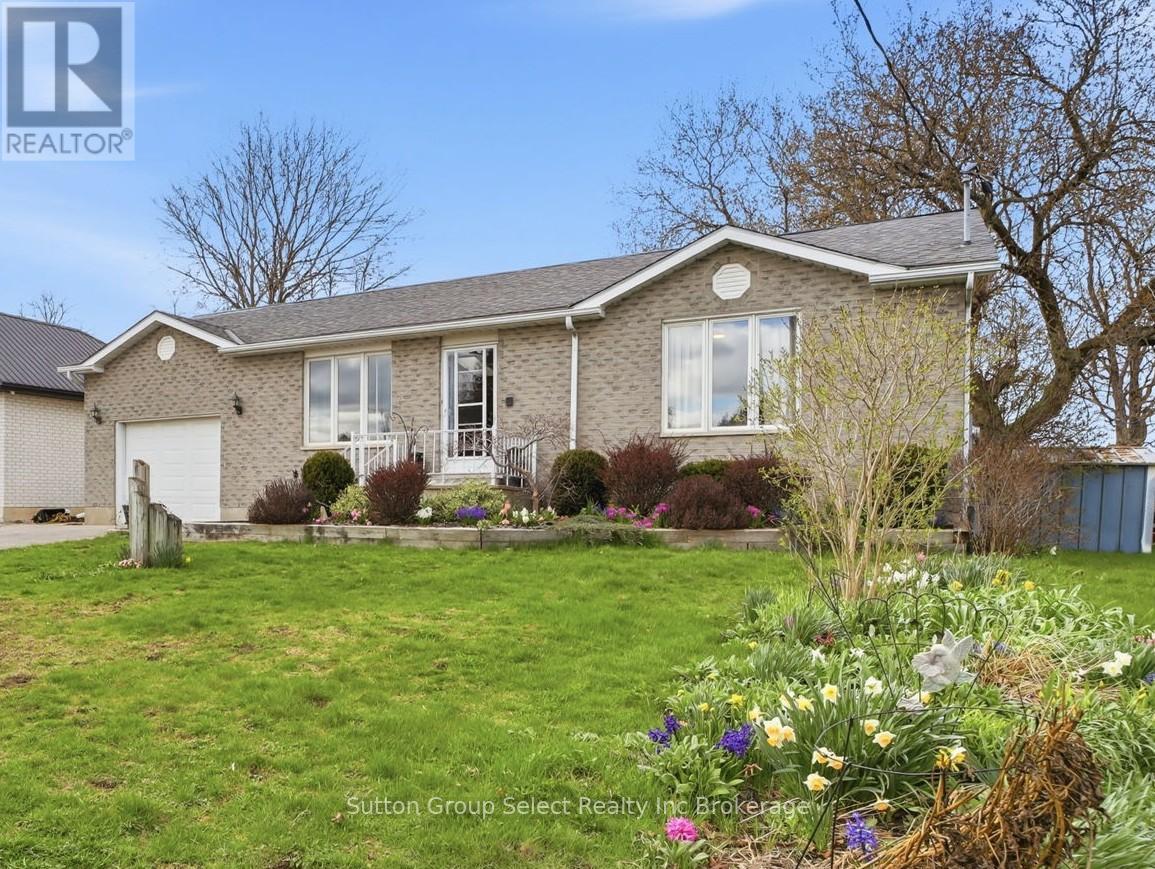 383925 Salford Road W, South-West Oxford (Salford), Ontario  N0J 1W0 - Photo 3 - X13030206