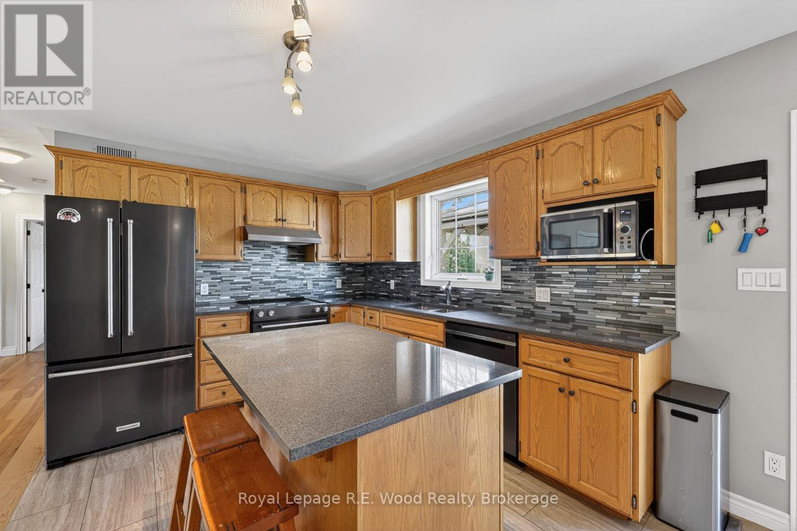 917 Regional Road 19 Road, Norfolk (Wilsonville), Ontario  N0E 1Z0 - Photo 10 - X13030486