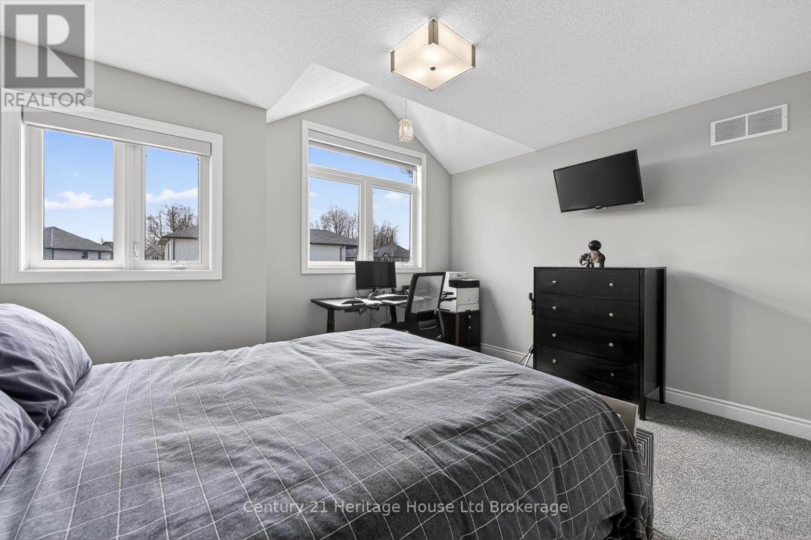 349 Masters Drive, Woodstock (Woodstock - North), Ontario  N4T 0L2 - Photo 30 - X13031590