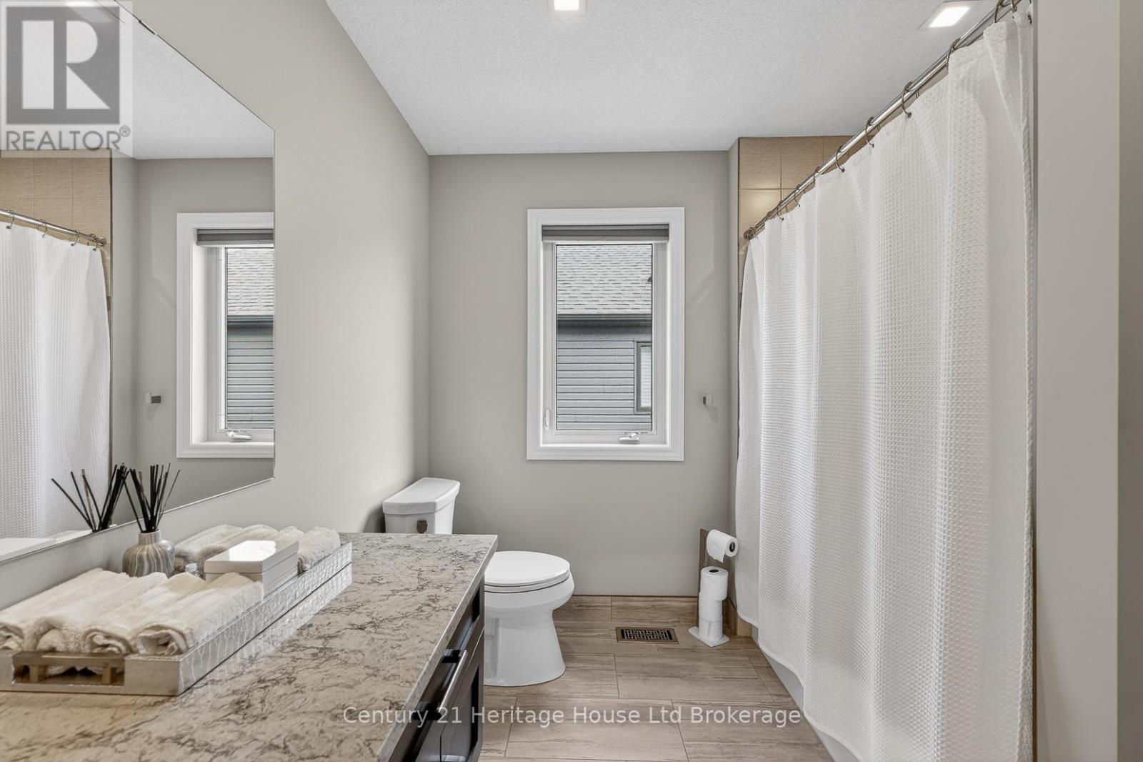 349 Masters Drive, Woodstock (Woodstock - North), Ontario  N4T 0L2 - Photo 32 - X13031590