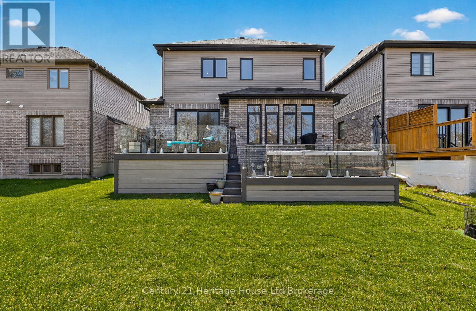 349 Masters Drive, Woodstock (Woodstock - North), Ontario  N4T 0L2 - Photo 44 - X13031590
