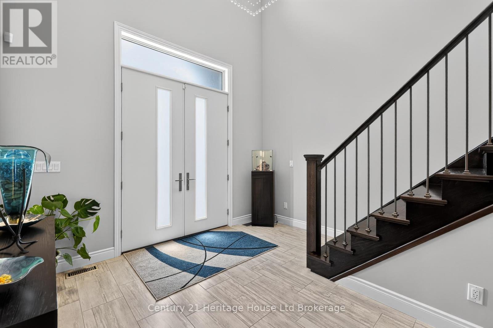 349 Masters Drive, Woodstock (Woodstock - North), Ontario  N4T 0L2 - Photo 5 - X13031590
