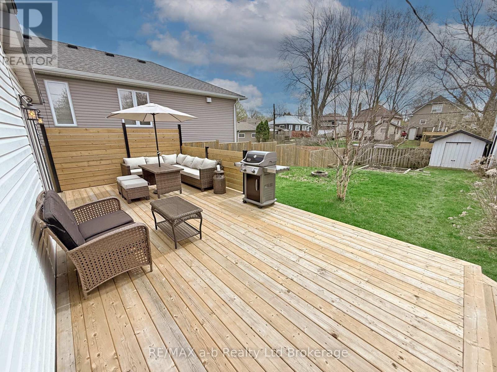 688 Henry Street, Woodstock (Woodstock - South), Ontario  N4S 1Y3 - Photo 41 - X13032432