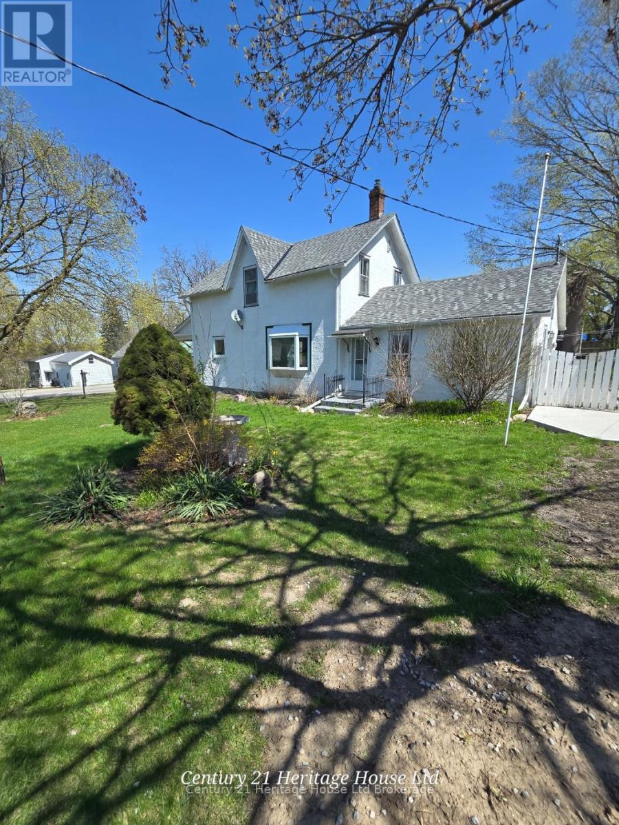 152 Charles Street E, Ingersoll (Ingersoll - South), Ontario  N5C 1K2 - Photo 3 - X13036740