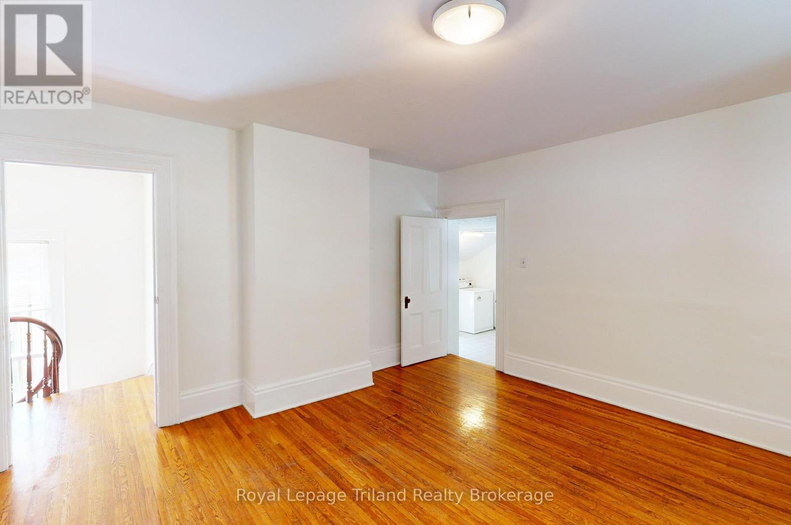 Upper - 1bed - 52 Wellington Street S, Woodstock (Woodstock - South), Ontario  N4S 3H6 - Photo 2 - X13038860