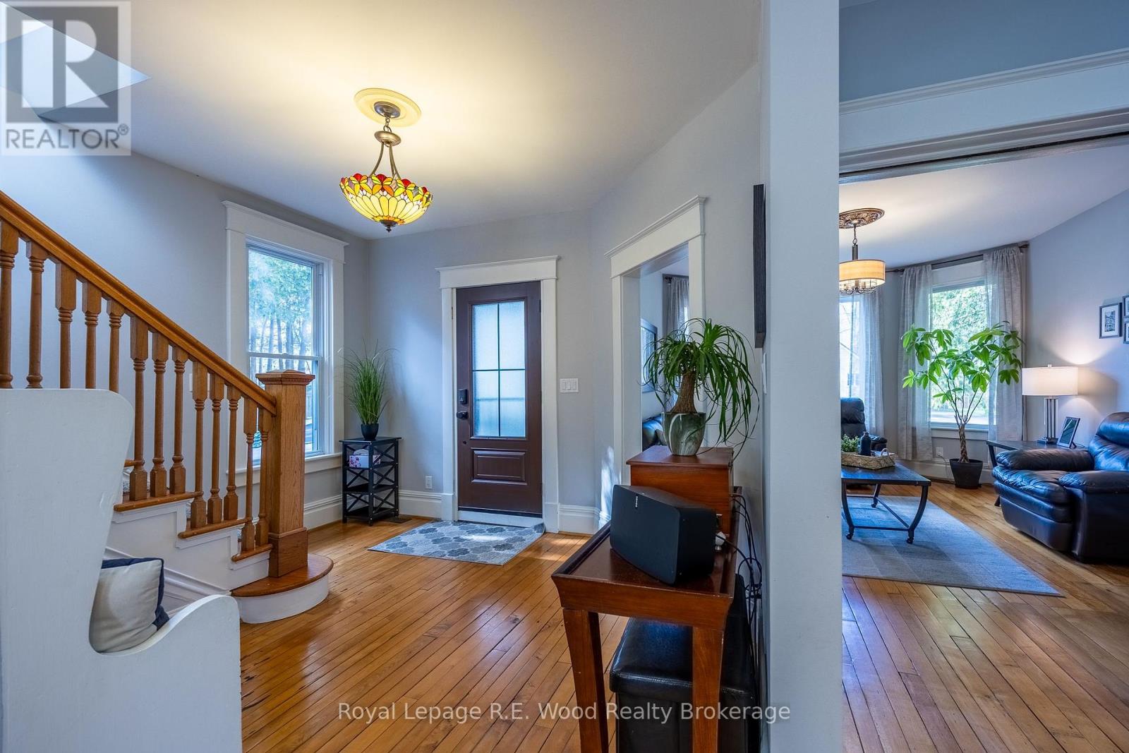 10 George Street, Tillsonburg, Ontario  N4G 2N2 - Photo 3 - X13047456
