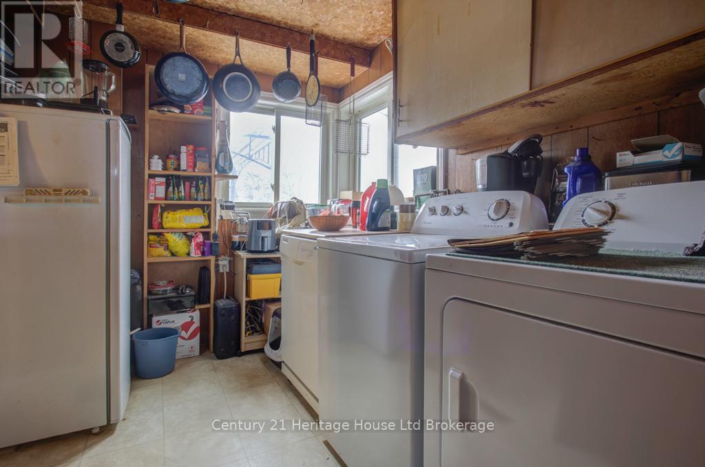 242 Wonham Street S, Ingersoll (Ingersoll - South), Ontario  N5C 2Z6 - Photo 12 - X13048658