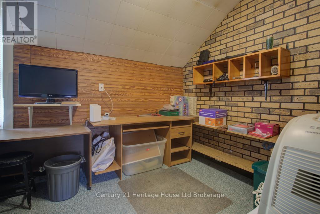 242 Wonham Street S, Ingersoll (Ingersoll - South), Ontario  N5C 2Z6 - Photo 15 - X13048658
