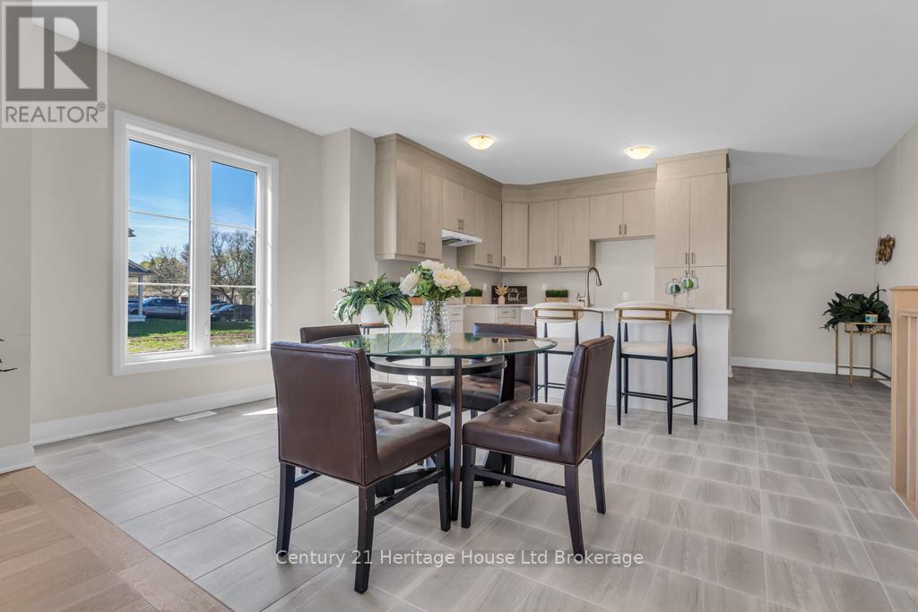 230 Middleton Street, Zorra (Thamesford), Ontario  N0M 2M0 - Photo 19 - X13049690
