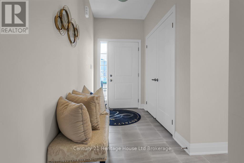 230 Middleton Street, Zorra (Thamesford), Ontario  N0M 2M0 - Photo 3 - X13049690