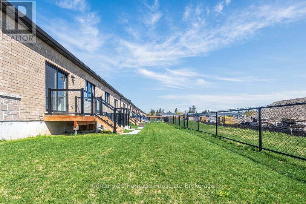 230 Middleton Street, Zorra (Thamesford), Ontario  N0M 2M0 - Photo 32 - X13049690