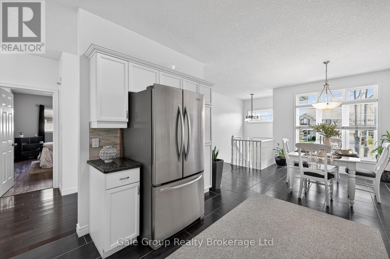 89 Woodvale Drive, Thames Centre (Dorchester), Ontario  N0L 1G3 - Photo 13 - X13053592