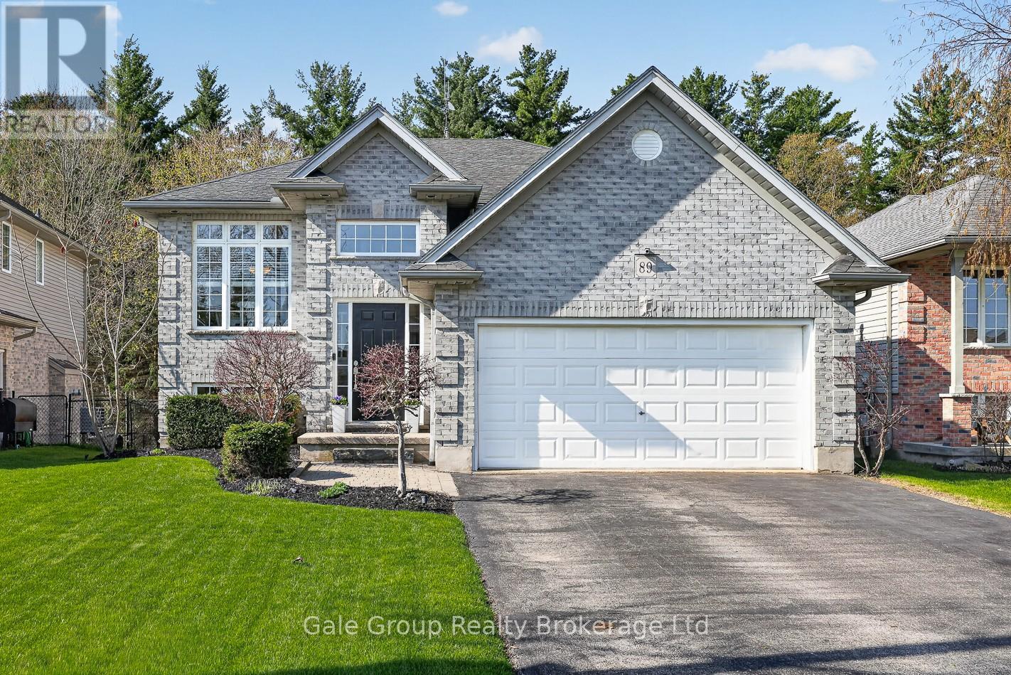 89 Woodvale Drive, Thames Centre (Dorchester), Ontario  N0L 1G3 - Photo 2 - X13053592