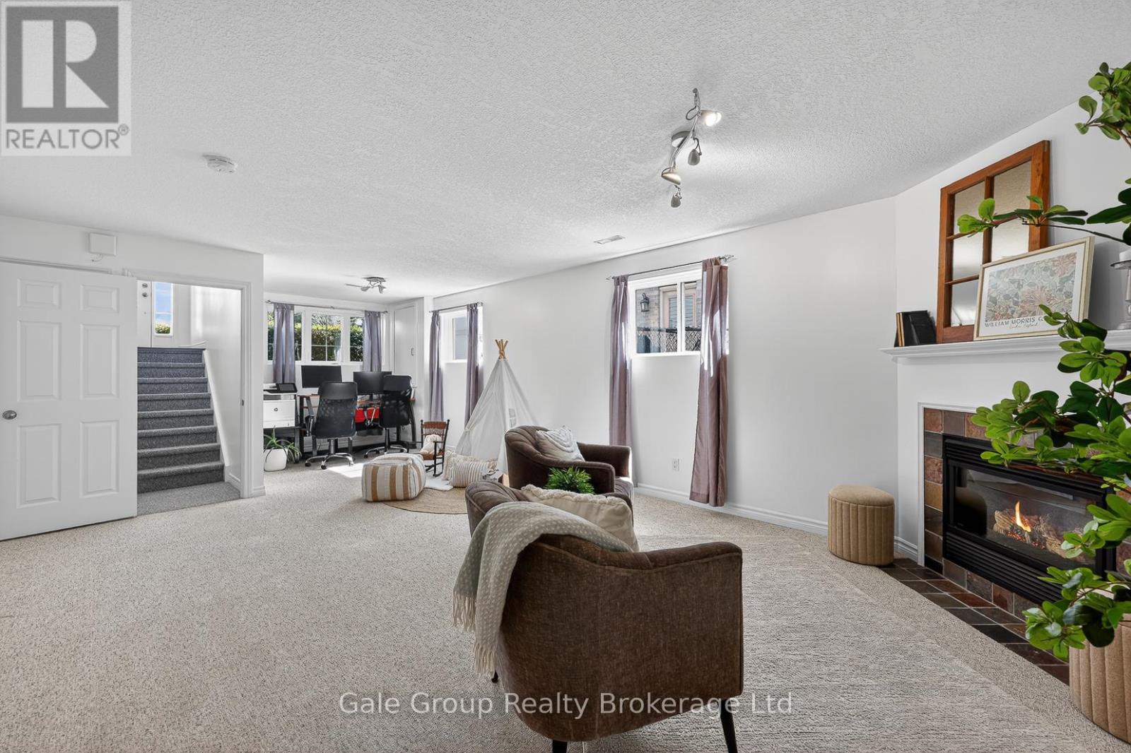 89 Woodvale Drive, Thames Centre (Dorchester), Ontario  N0L 1G3 - Photo 26 - X13053592