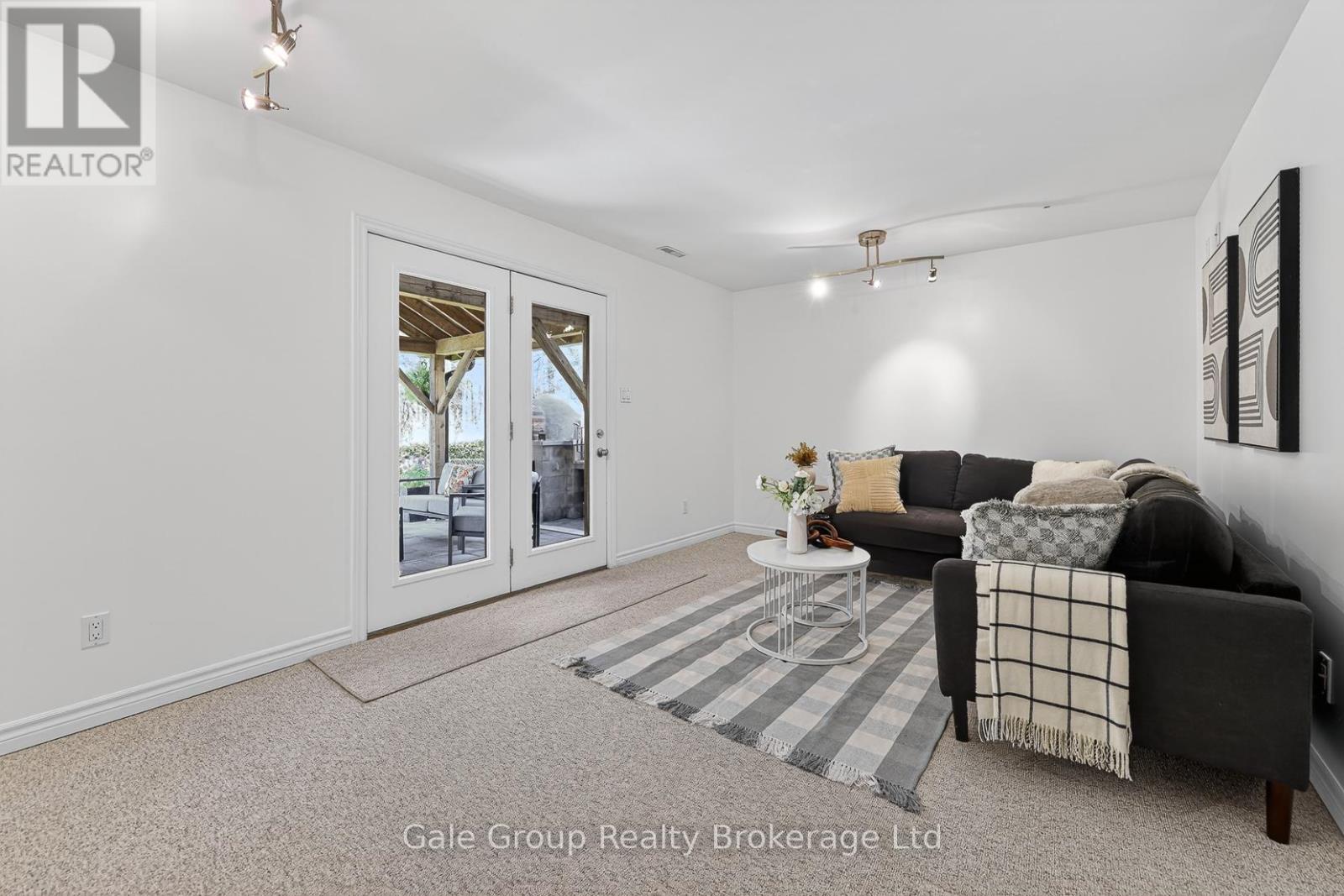 89 Woodvale Drive, Thames Centre (Dorchester), Ontario  N0L 1G3 - Photo 31 - X13053592