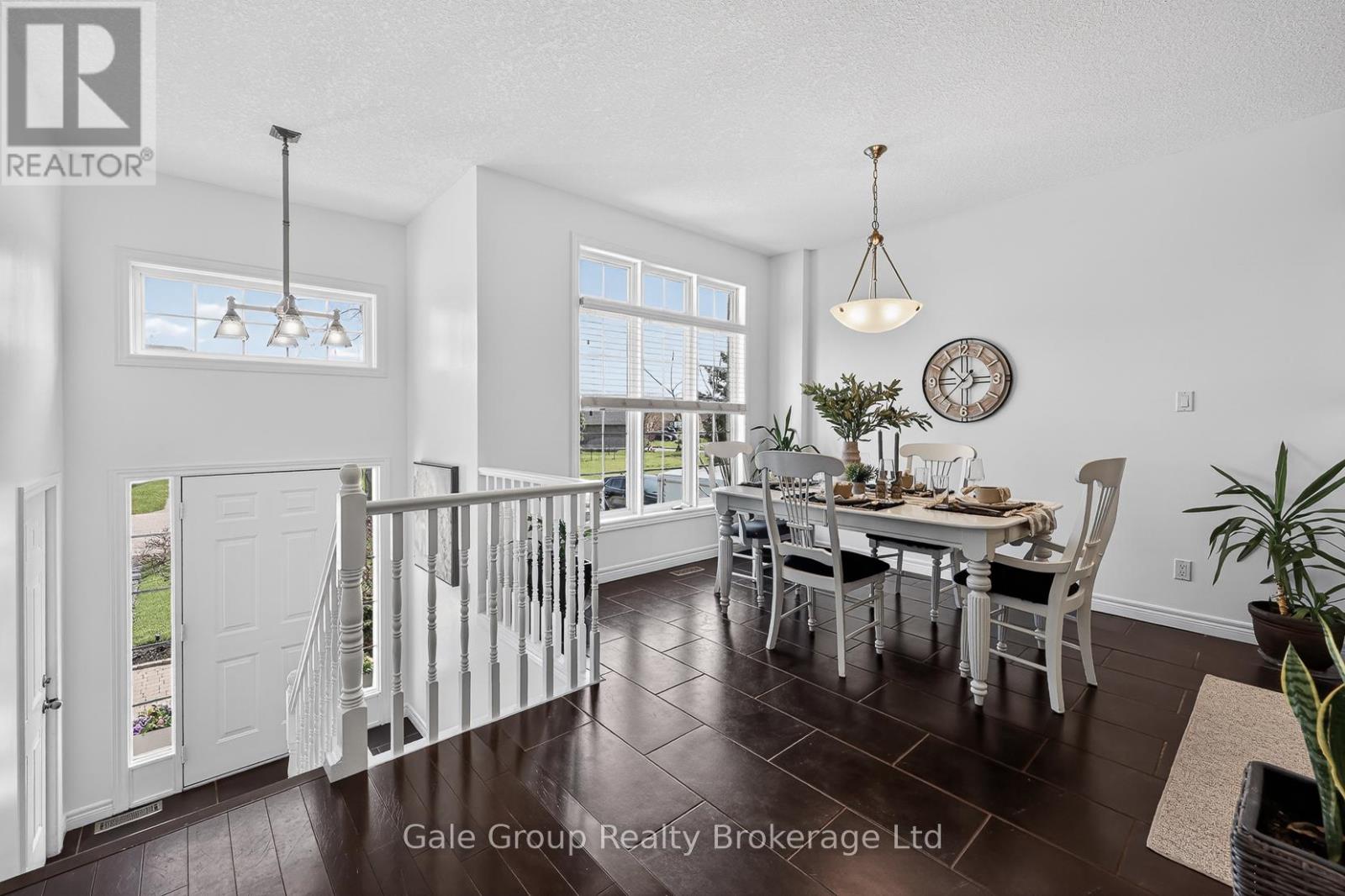 89 Woodvale Drive, Thames Centre (Dorchester), Ontario  N0L 1G3 - Photo 9 - X13053592