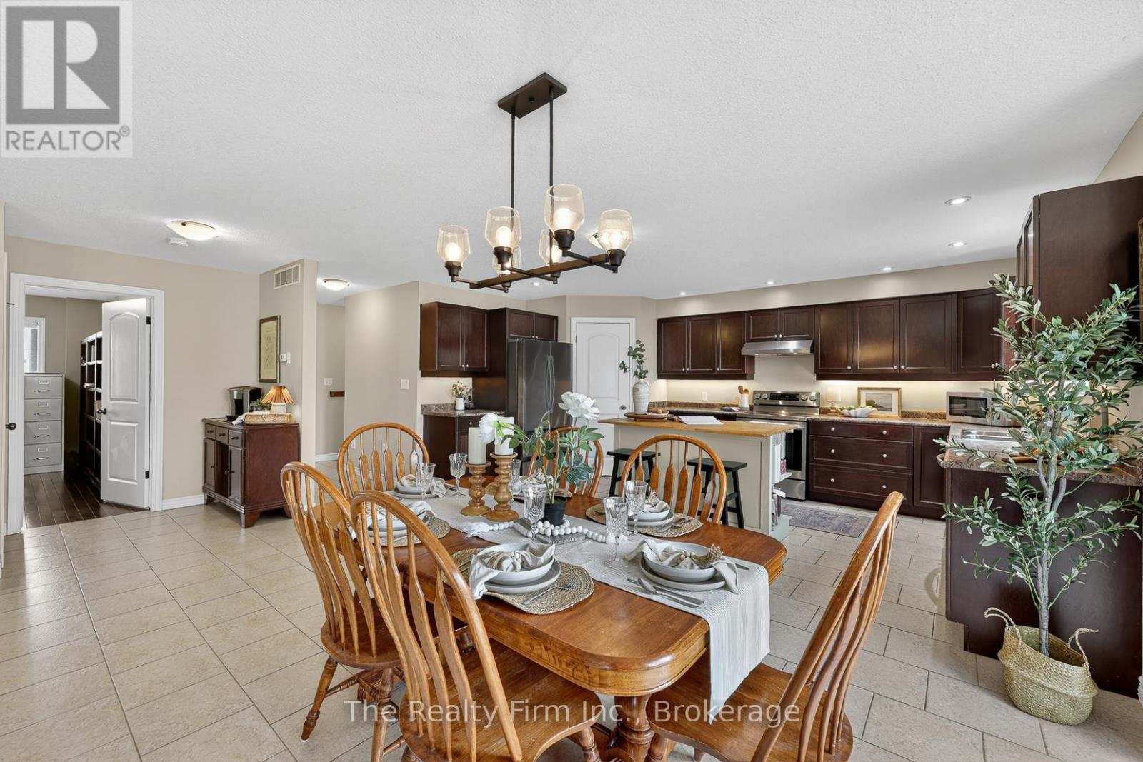 155 Forestway Trail, Woodstock (Woodstock - South), Ontario  N4S 9A7 - Photo 13 - X13059674
