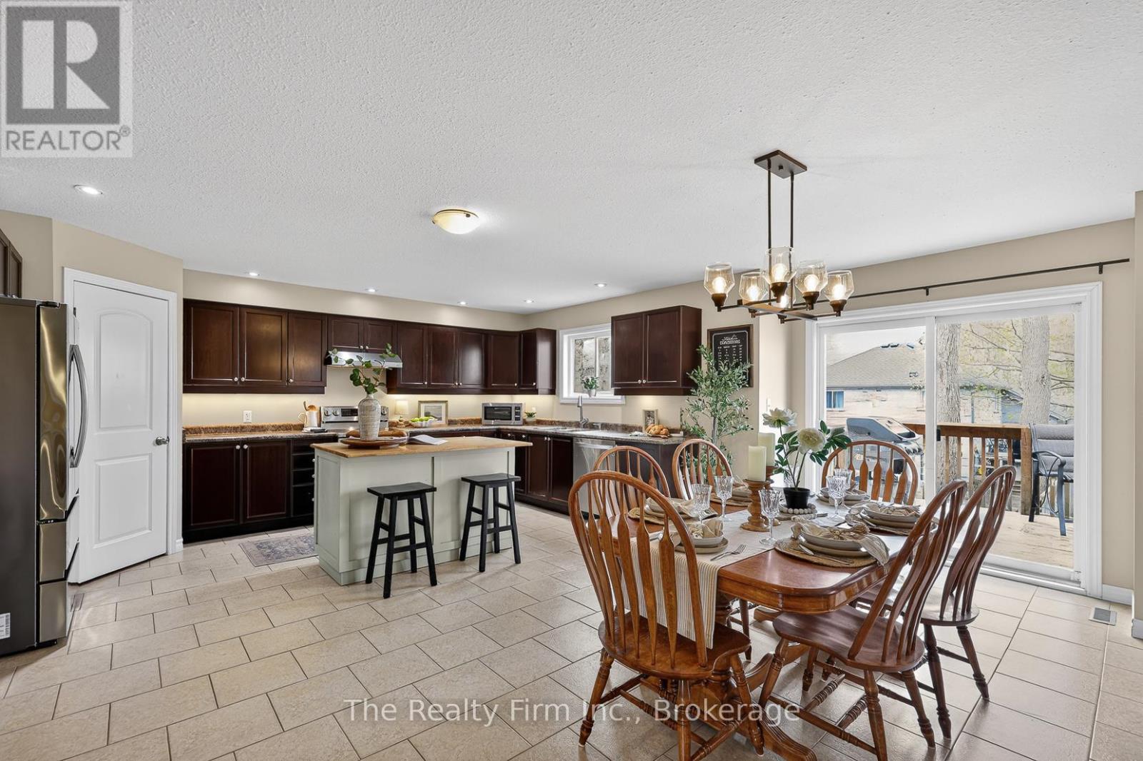 155 Forestway Trail, Woodstock (Woodstock - South), Ontario  N4S 9A7 - Photo 14 - X13059674