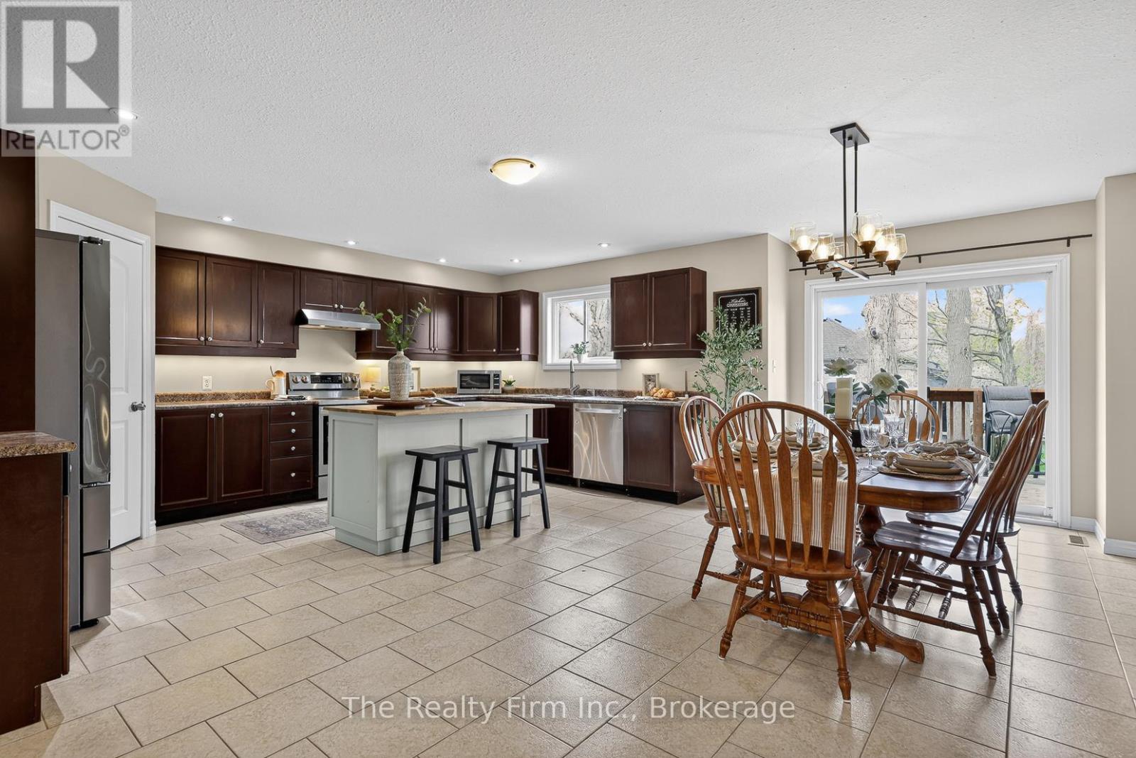 155 Forestway Trail, Woodstock (Woodstock - South), Ontario  N4S 9A7 - Photo 25 - X13059674