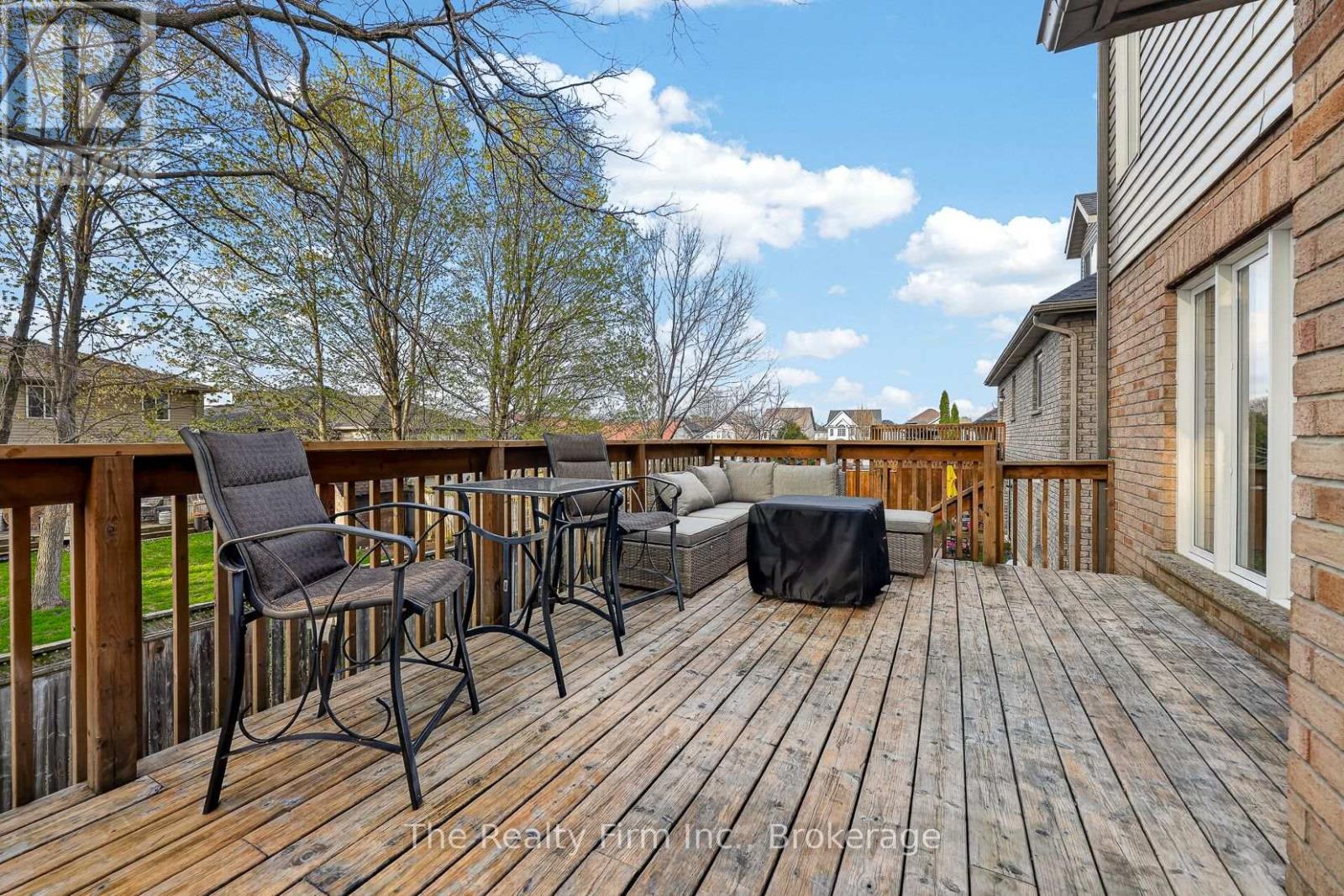 155 Forestway Trail, Woodstock (Woodstock - South), Ontario  N4S 9A7 - Photo 6 - X13059674