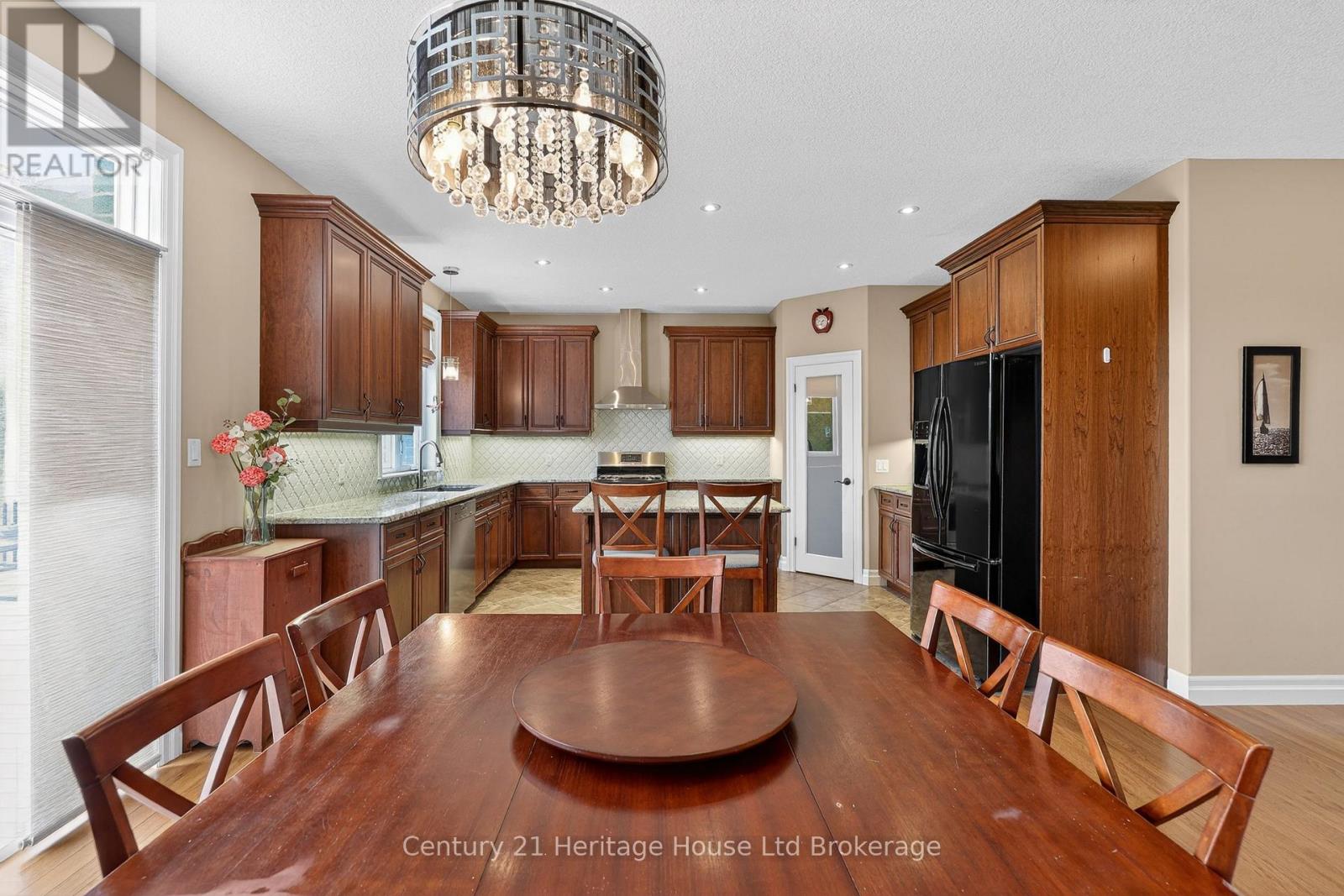 149 Juno Crescent, Woodstock (Woodstock - North), Ontario  N4T 0H6 - Photo 12 - X13063658