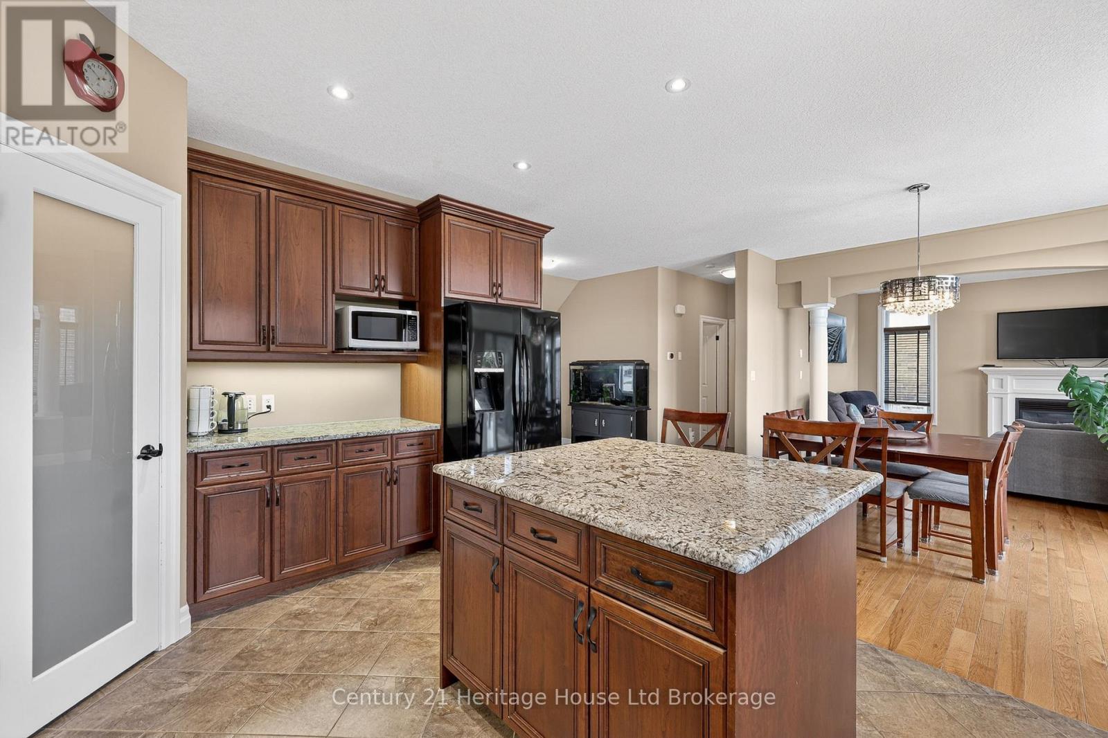 149 Juno Crescent, Woodstock (Woodstock - North), Ontario  N4T 0H6 - Photo 15 - X13063658